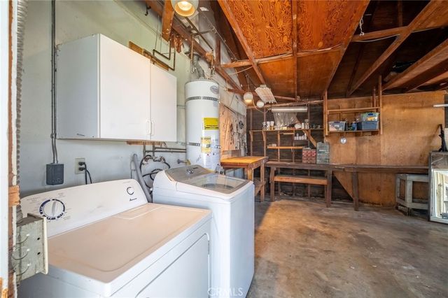 1002 Aspen St., Corona, CA 92879