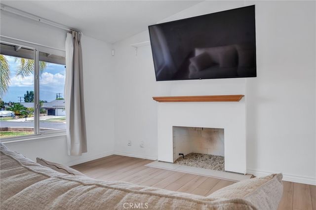 1002 Aspen St., Corona, CA 92879