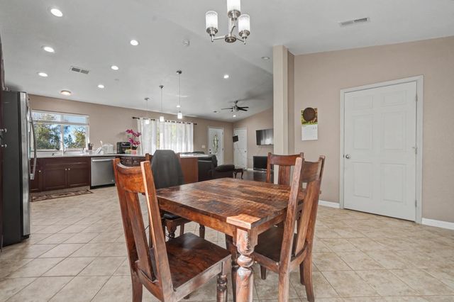 12900 New York Ranch Rd, Jackson, CA 95642