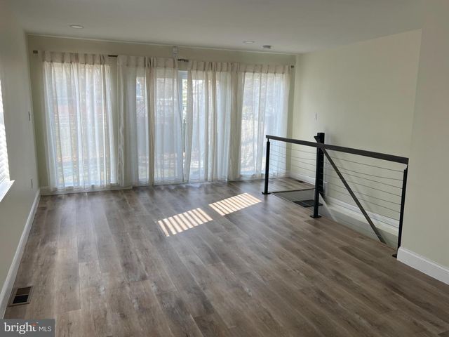 200 PENN ST, Riverton, NJ 08077