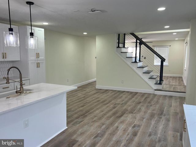 200 PENN ST, Riverton, NJ 08077