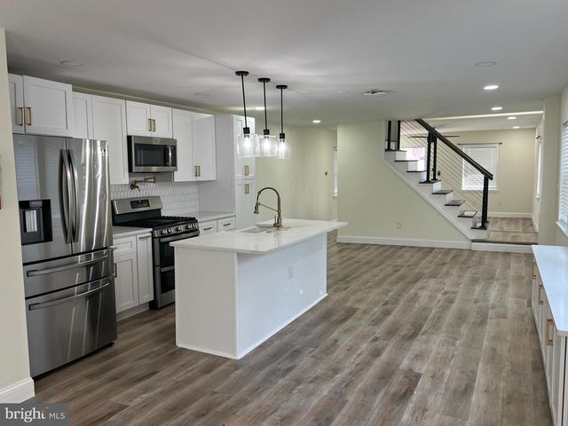 200 PENN ST, Riverton, NJ 08077