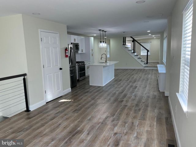 200 PENN ST, Riverton, NJ 08077