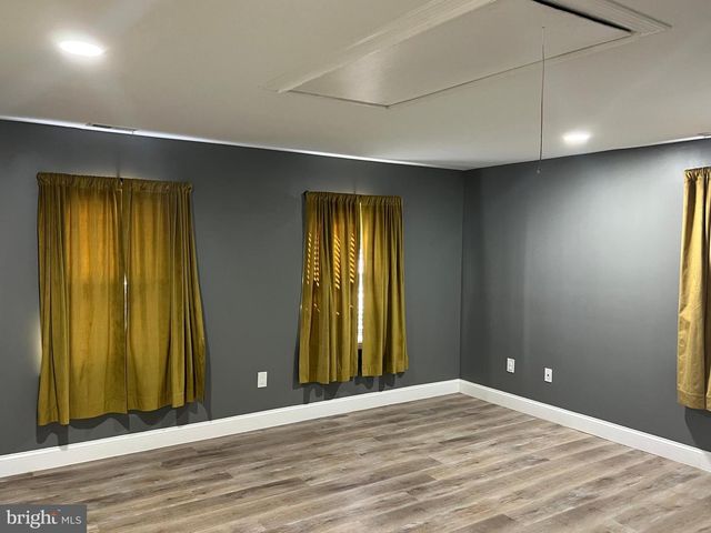 200 PENN ST, Riverton, NJ 08077