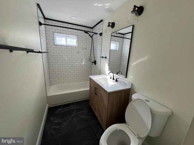 200 PENN ST, Riverton, NJ 08077