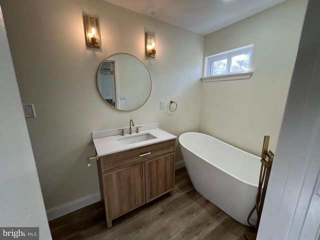 200 PENN ST, Riverton, NJ 08077