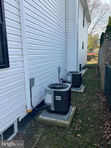 200 PENN ST, Riverton, NJ 08077