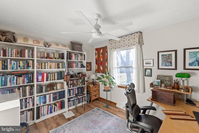 104 GREENWOOD CT, Cross Junction, VA 22625