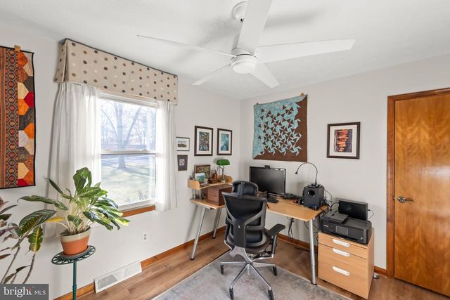 104 GREENWOOD CT, Cross Junction, VA 22625