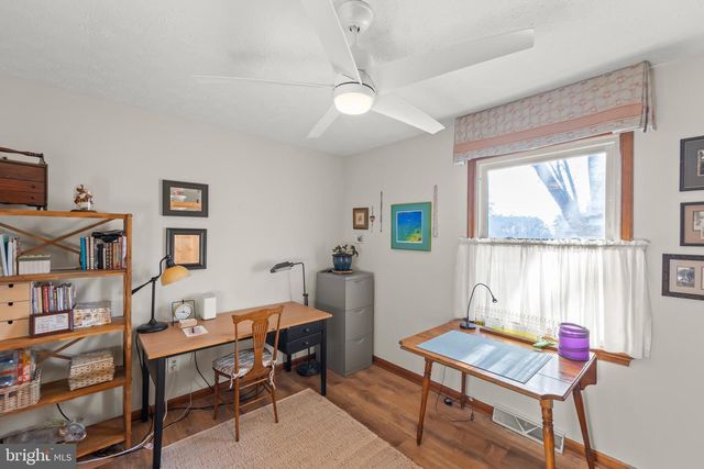 104 GREENWOOD CT, Cross Junction, VA 22625