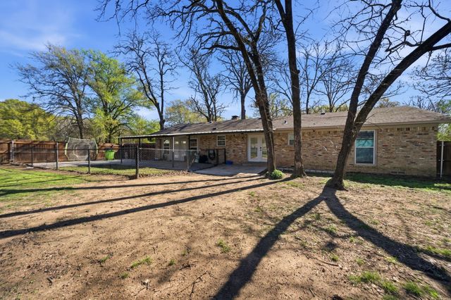 1415 Glenlain Drive, Grand Saline, TX 75140