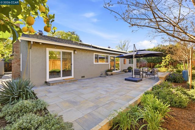 612 Sitka Dr, Walnut Creek, CA 94598