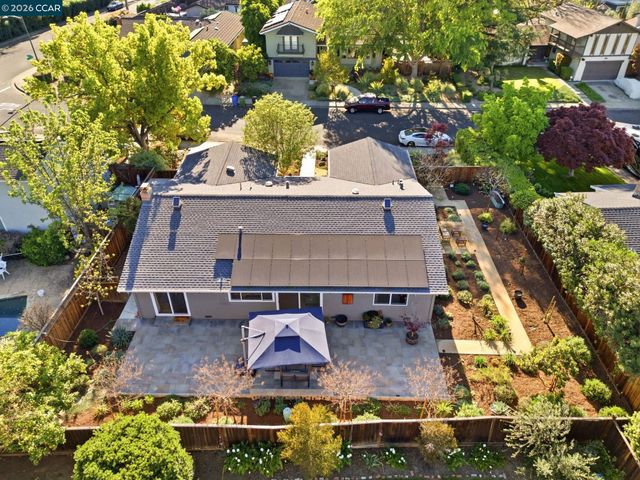 612 Sitka Dr, Walnut Creek, CA 94598
