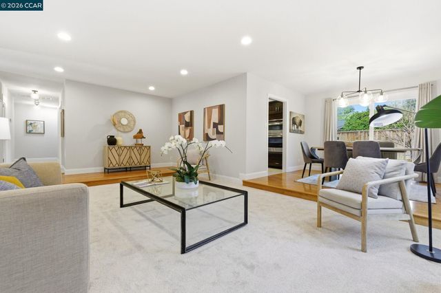 612 Sitka Dr, Walnut Creek, CA 94598