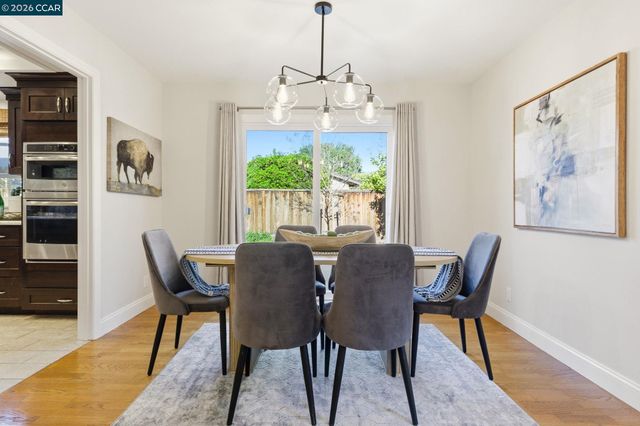 612 Sitka Dr, Walnut Creek, CA 94598