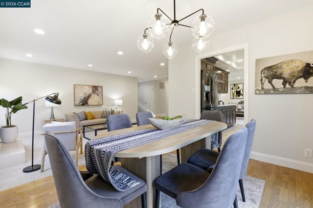 612 Sitka Dr, Walnut Creek, CA 94598