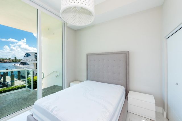 400 Sunny Isles Boulevard 104, Sunny Isles Beach, FL 33160