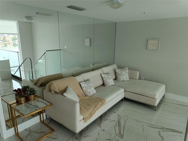 400 Sunny Isles Boulevard 104, Sunny Isles Beach, FL 33160