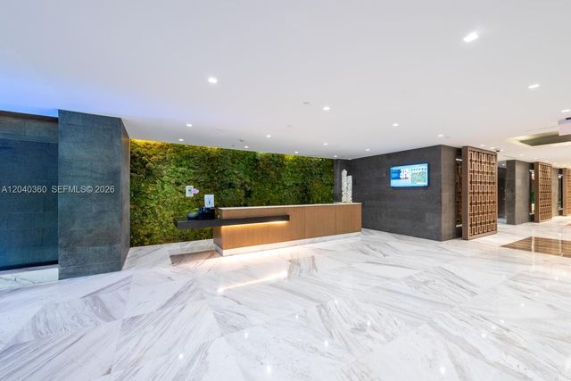 400 Sunny Isles Boulevard 104, Sunny Isles Beach, FL 33160