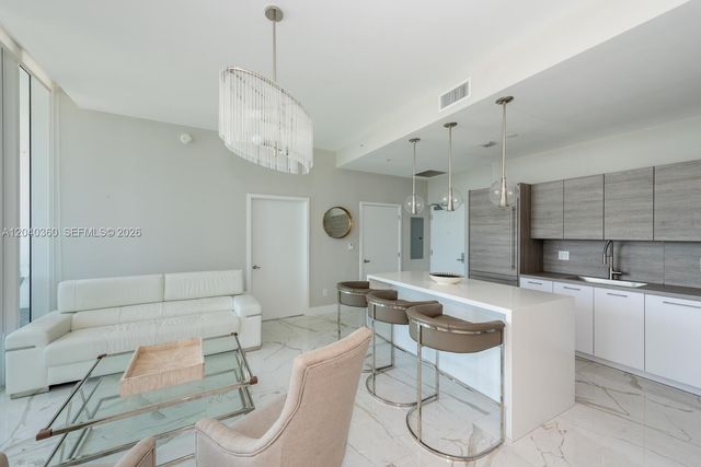 400 Sunny Isles Boulevard 104, Sunny Isles Beach, FL 33160