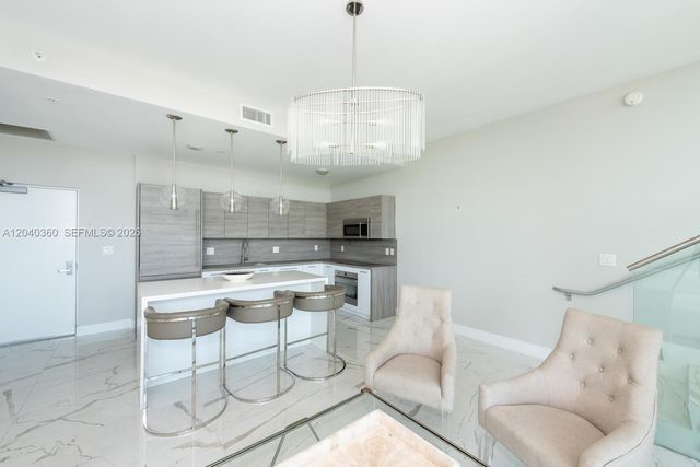 400 Sunny Isles Boulevard 104, Sunny Isles Beach, FL 33160