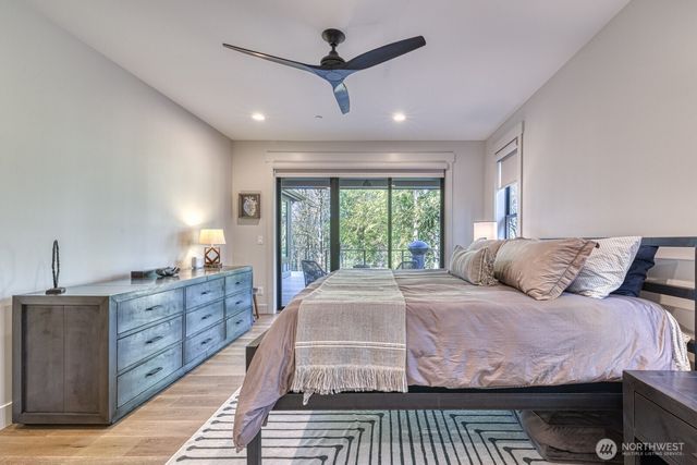 1 Crescent Valley Drive NW, Gig Harbor, WA 98332