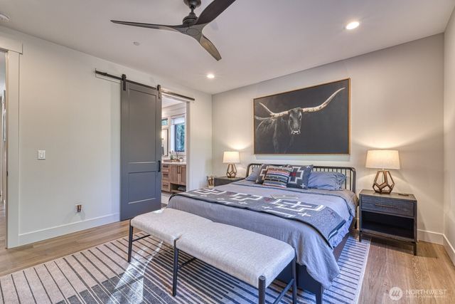 1 Crescent Valley Drive NW, Gig Harbor, WA 98332