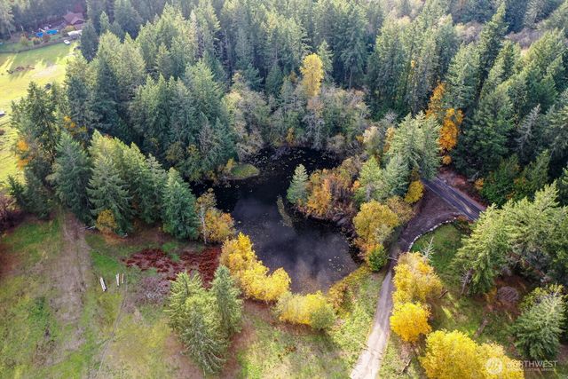 1 Crescent Valley Drive NW, Gig Harbor, WA 98332