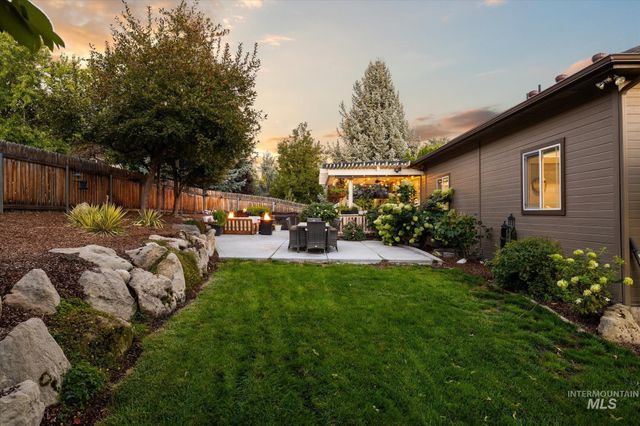 4910 W Outlook Ave, Boise, ID 83703