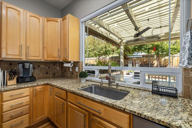 4910 W Outlook Ave, Boise, ID 83703