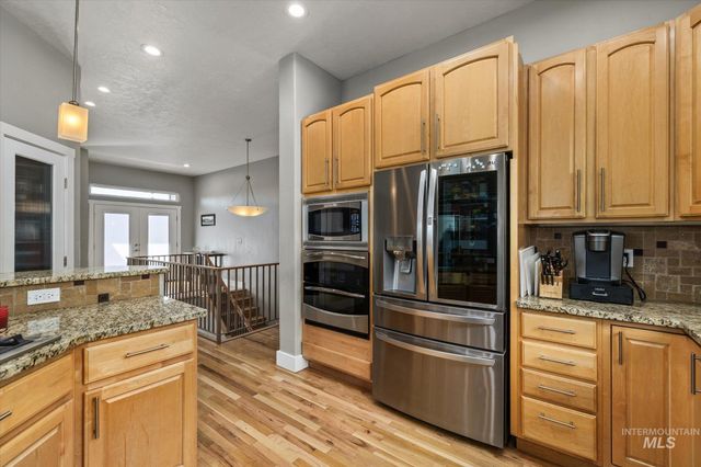4910 W Outlook Ave, Boise, ID 83703