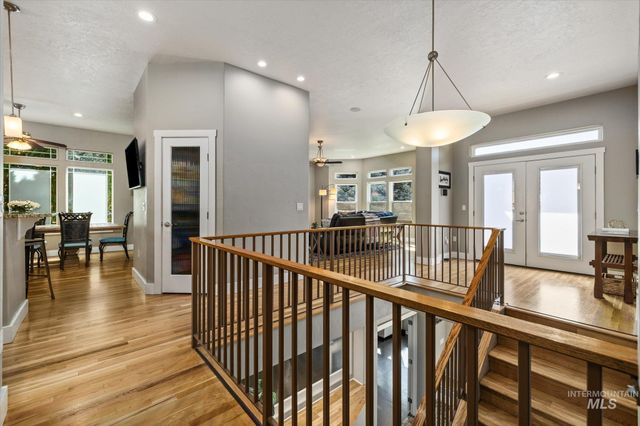 4910 W Outlook Ave, Boise, ID 83703