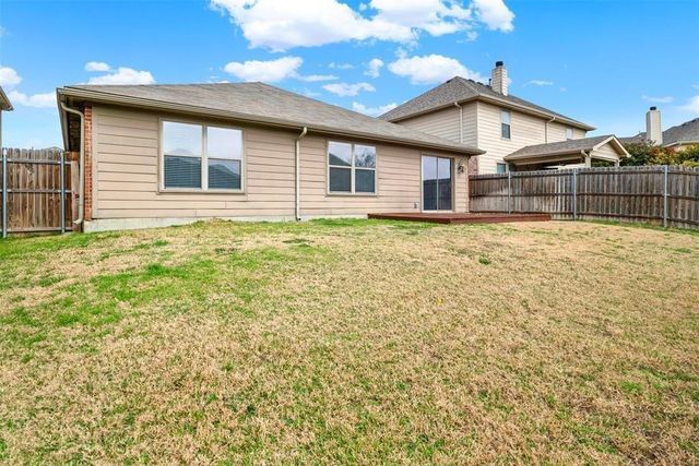 4204 Enchanted Rock Lane, Fort Worth, TX 76244