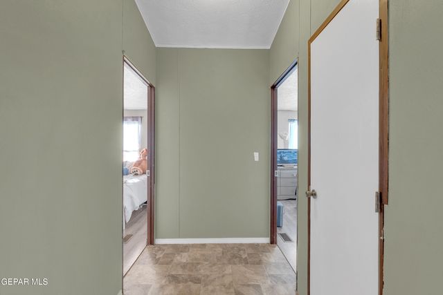 332 Richland Street, Horizon City, TX 79928