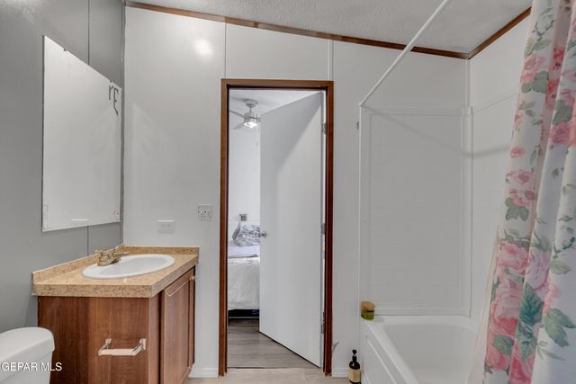 332 Richland Street, Horizon City, TX 79928