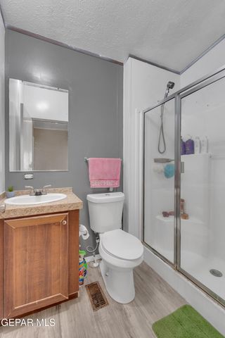 332 Richland Street, Horizon City, TX 79928