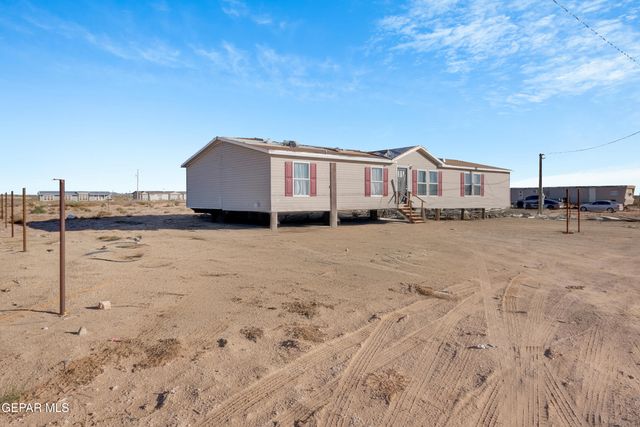 332 Richland Street, Horizon City, TX 79928