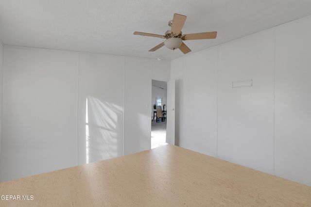 332 Richland Street, Horizon City, TX 79928