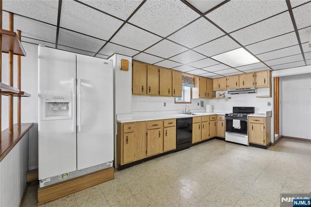 265 Lincoln Place, Garfield, NJ 07026