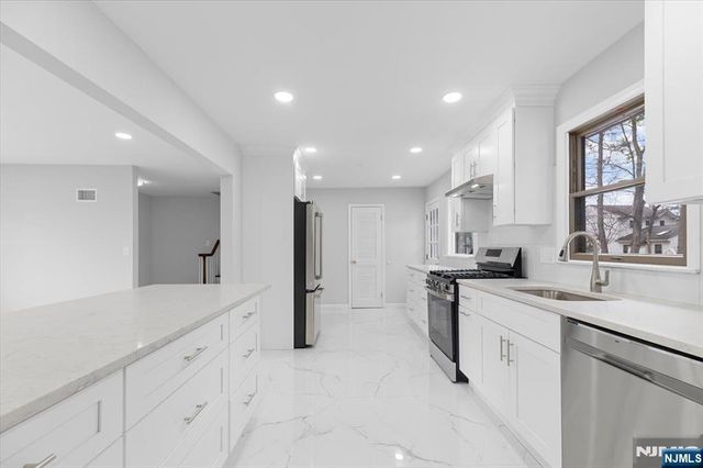 229 Standish Road, Paramus, NJ 07652