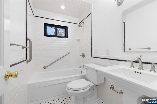 229 Standish Road, Paramus, NJ 07652