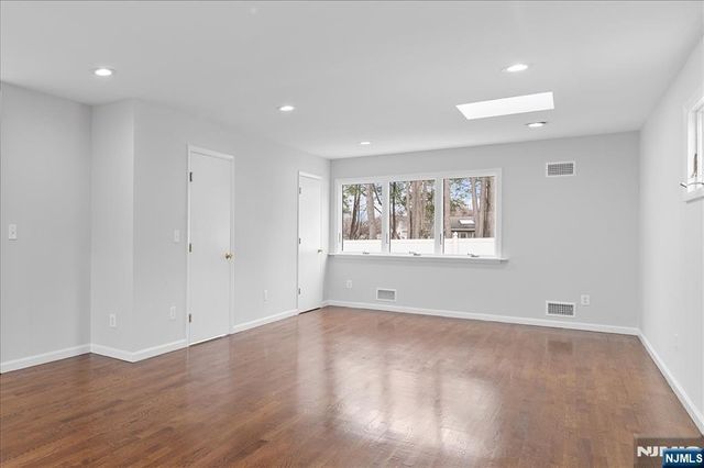 229 Standish Road, Paramus, NJ 07652