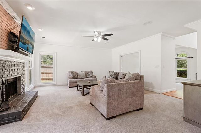 1496 Fallsbrook NW Court, Acworth, GA 30101