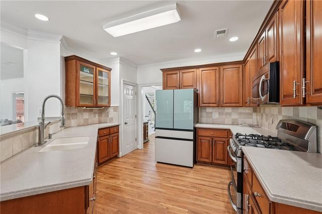 1496 Fallsbrook NW Court, Acworth, GA 30101