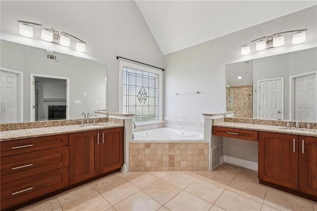 1496 Fallsbrook NW Court, Acworth, GA 30101