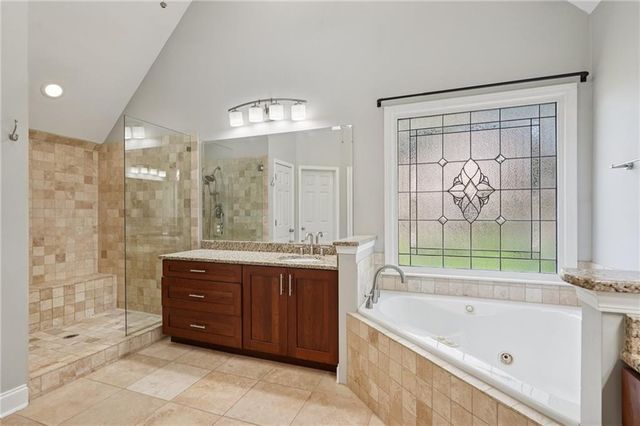 1496 Fallsbrook NW Court, Acworth, GA 30101
