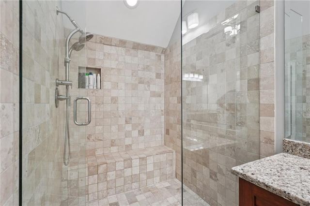1496 Fallsbrook NW Court, Acworth, GA 30101