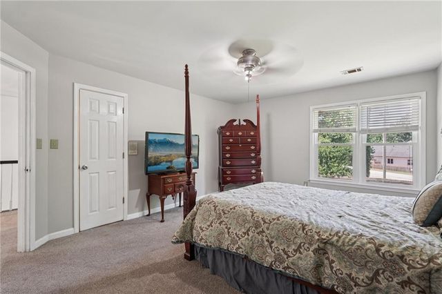 1496 Fallsbrook NW Court, Acworth, GA 30101