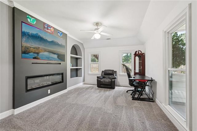 1496 Fallsbrook NW Court, Acworth, GA 30101