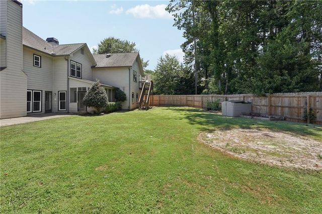 1496 Fallsbrook NW Court, Acworth, GA 30101